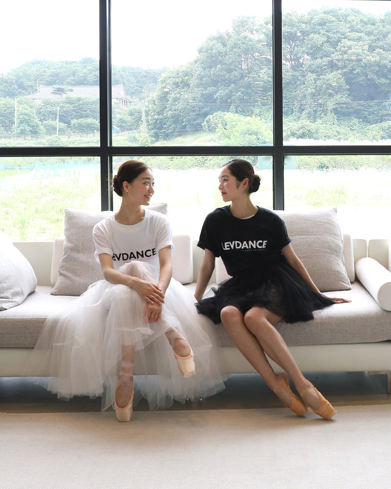 レヴダンス ベーシックTシャツ LEVDANCE LEV basic tee – 輸入バレエ
