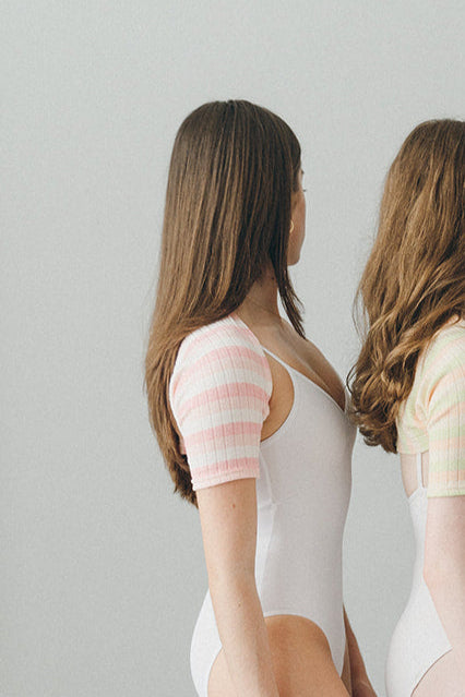 ルビアウェア スカーレット・シュラッグ【大人】RubiaWear Sugar Plum - Scarlett Shrug