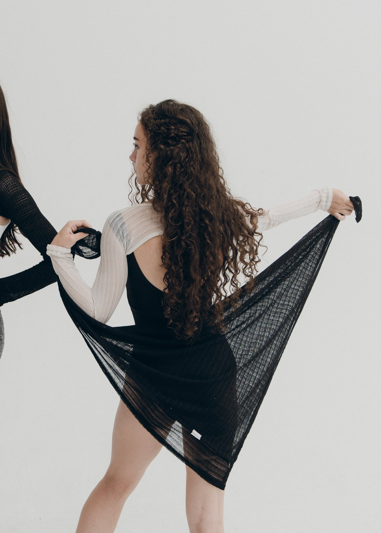 ルビアウェア ラップニット RubiaWear Noir - Cora Wrap – 輸入バレエ