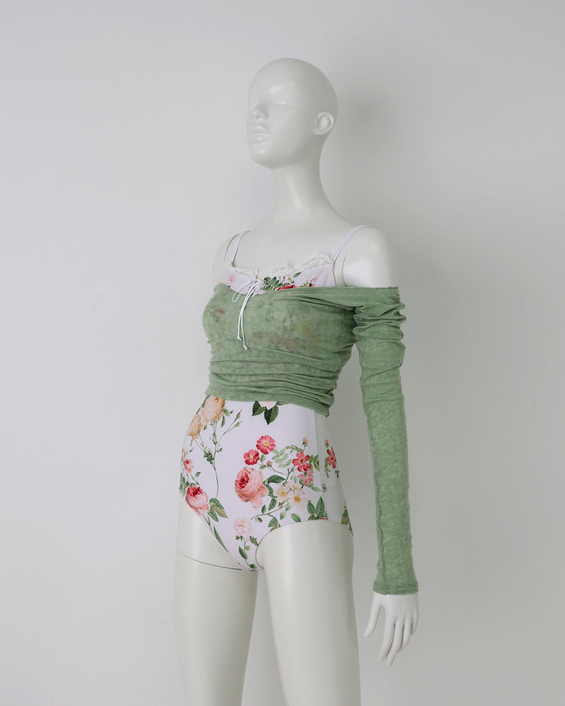 レヴダンス オフショルダーウールセーター グリーン LEVDANCE  off-shoulder wool sweater VINTAGE GREEN