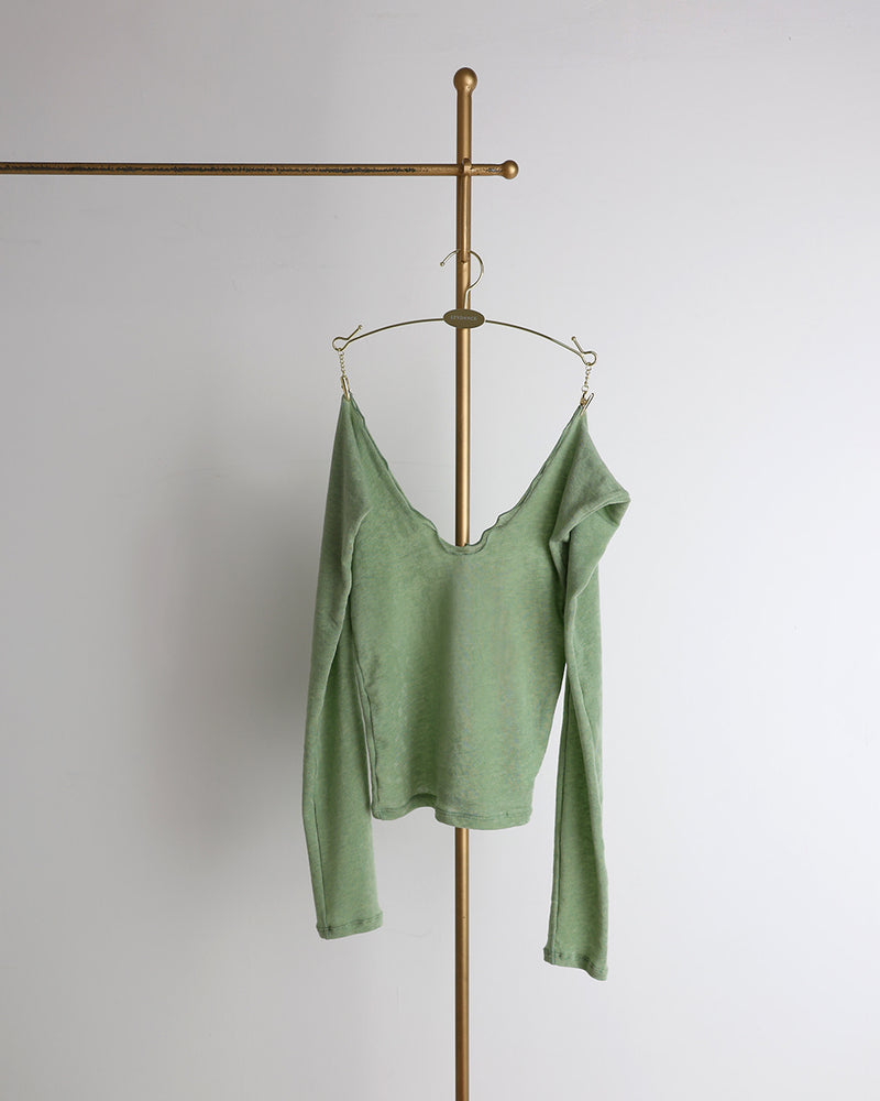 レヴダンス オフショルダーウールセーター グリーン LEVDANCE  off-shoulder wool sweater VINTAGE GREEN