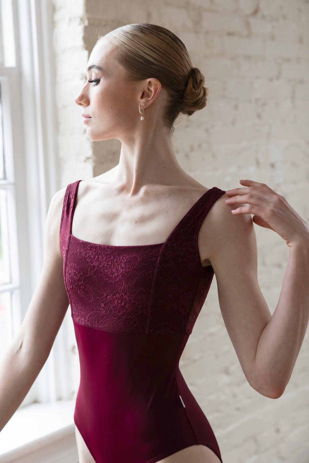 クラスイン タンクレオタード Class In BURGUNDY SQUARE NECKLINE LEO