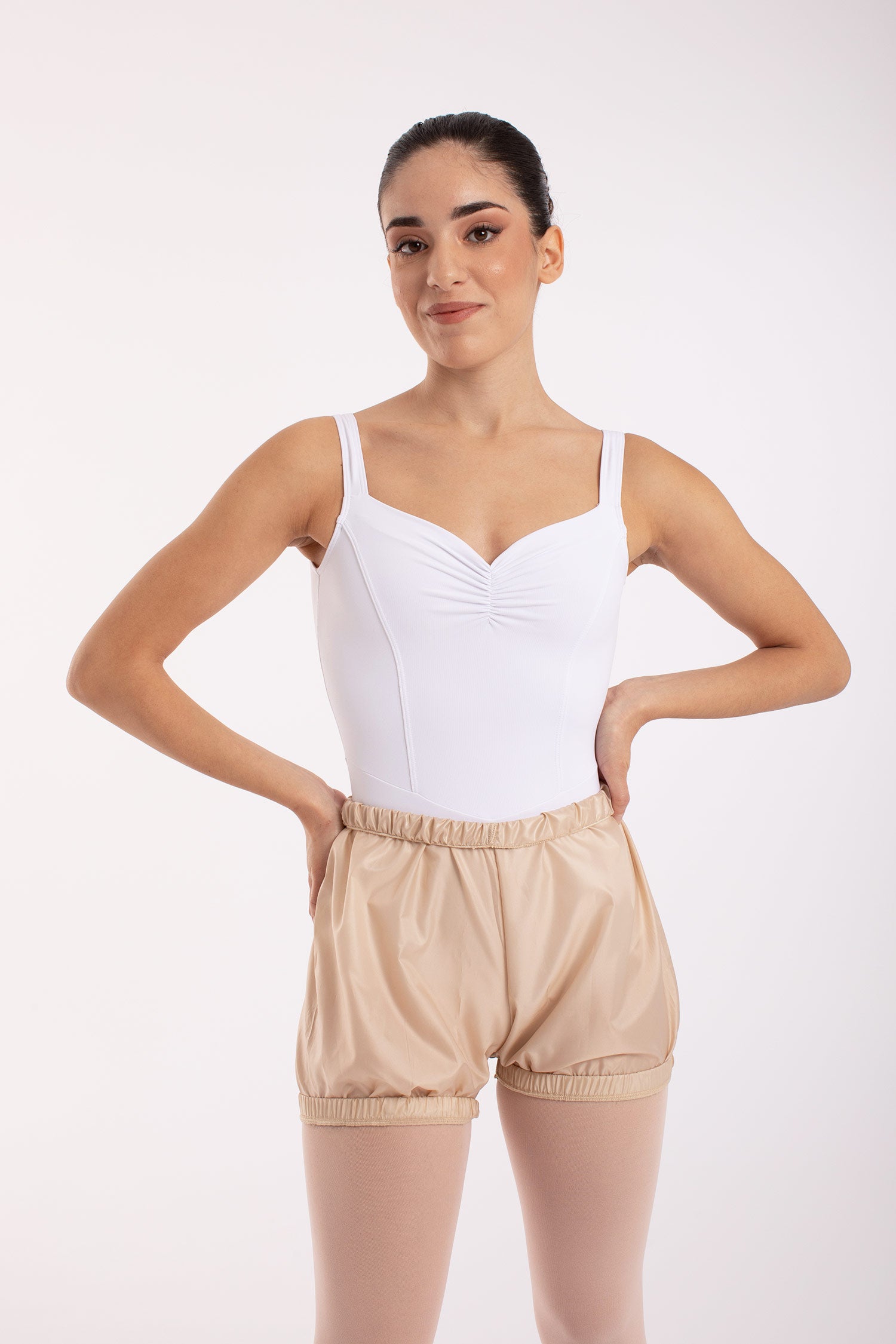 インターメッツォ ウォームアップショーツ Intermezzo Perspiration Warm up Shorts dance ballet trash pants