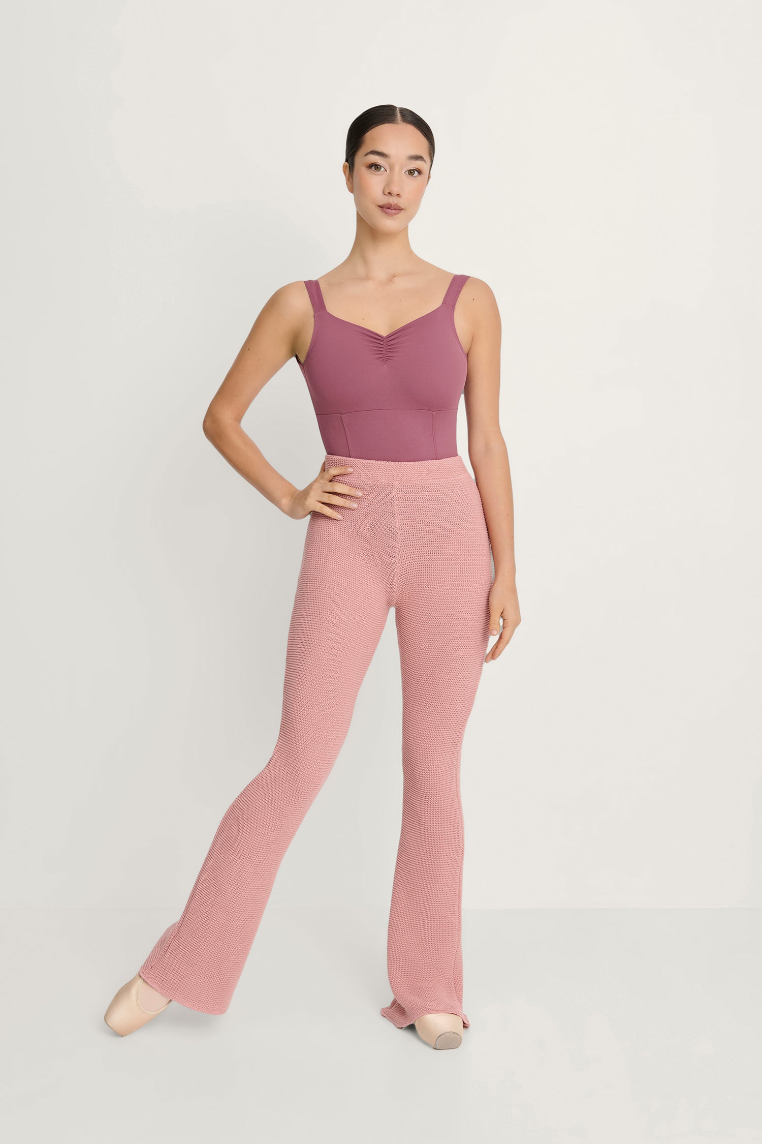 インターメッツォ バレエ ロングパンツ （大人）Intermezzo Ballet  CELESTIAL COLLECTION HALIMA