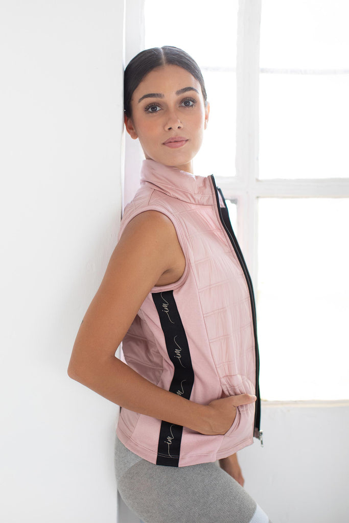 インターメッツォ パッディド ベスト Intermezzo Athleisure Collection Apolo 全3色