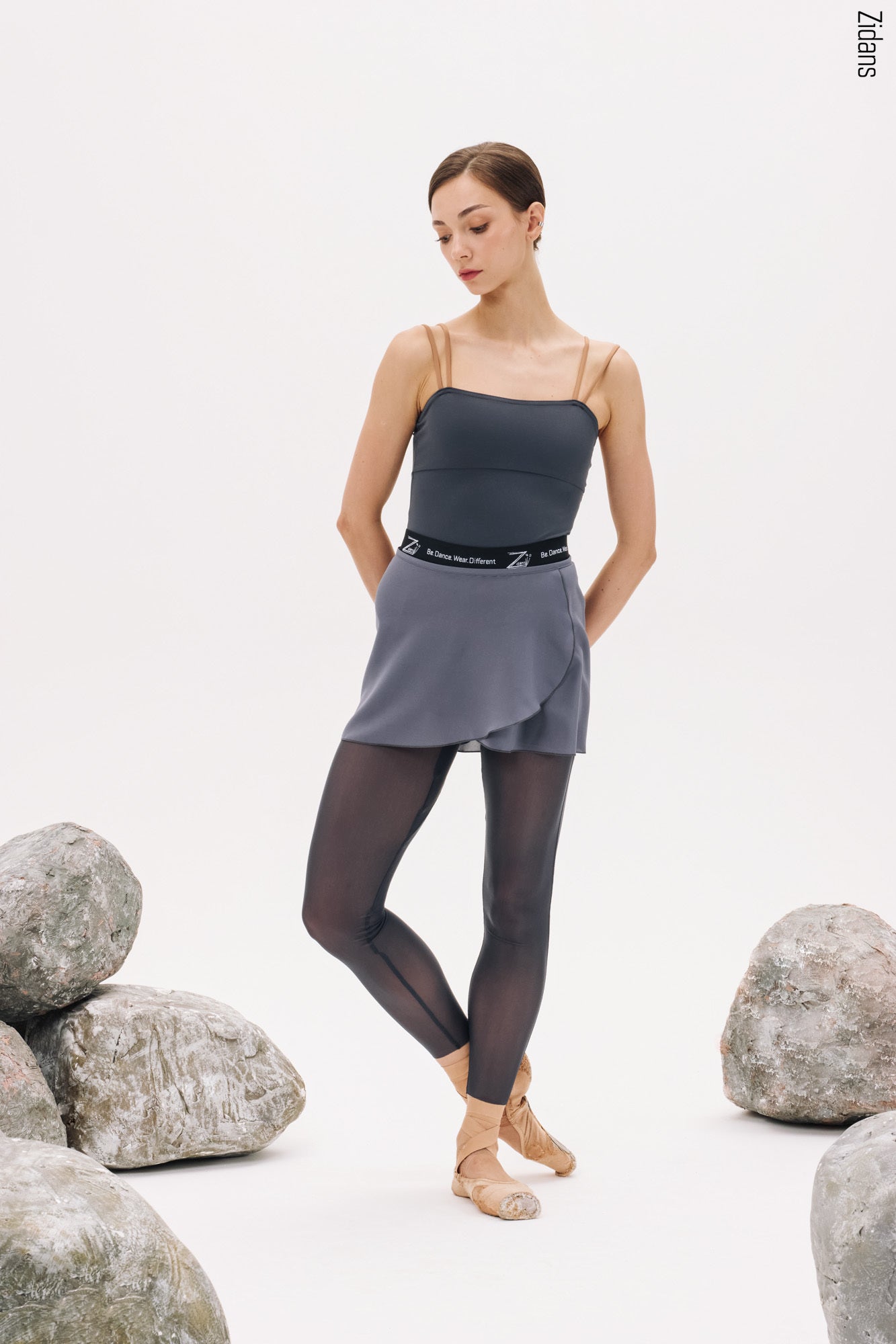 ジダンス タイ付きラップスカート ロック ZIDANS Wrap skirt with ties rock