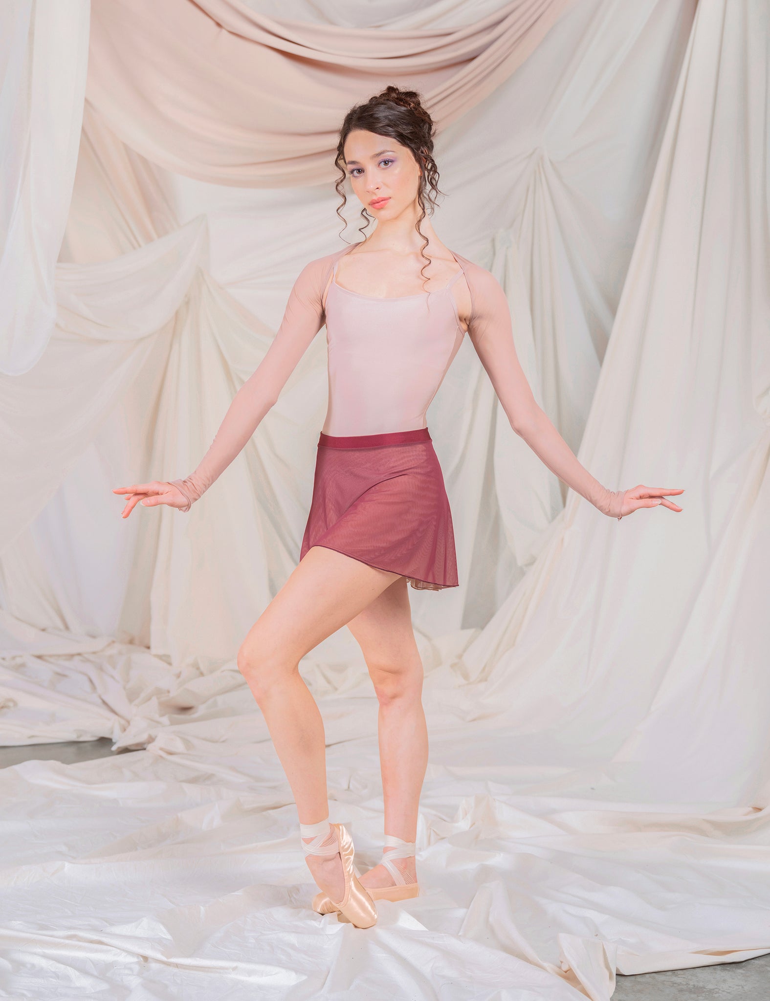 デラロミラノ バレエ シュラグ DellaLo' Milano Ballet Shrug 2026