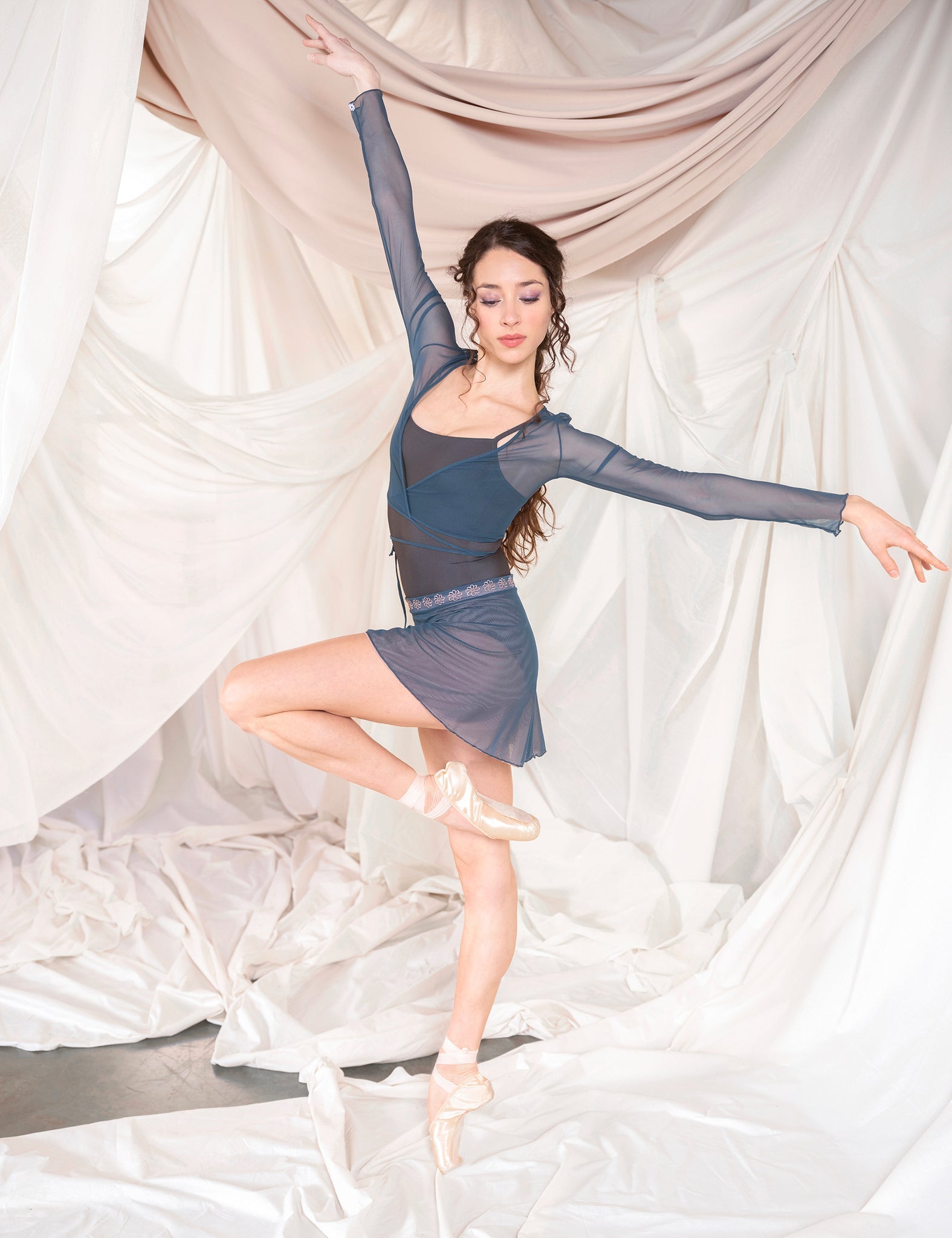 デラロミラノ バレエラップ DellaLo' Milano Ballet Wrap 2026 – 輸入