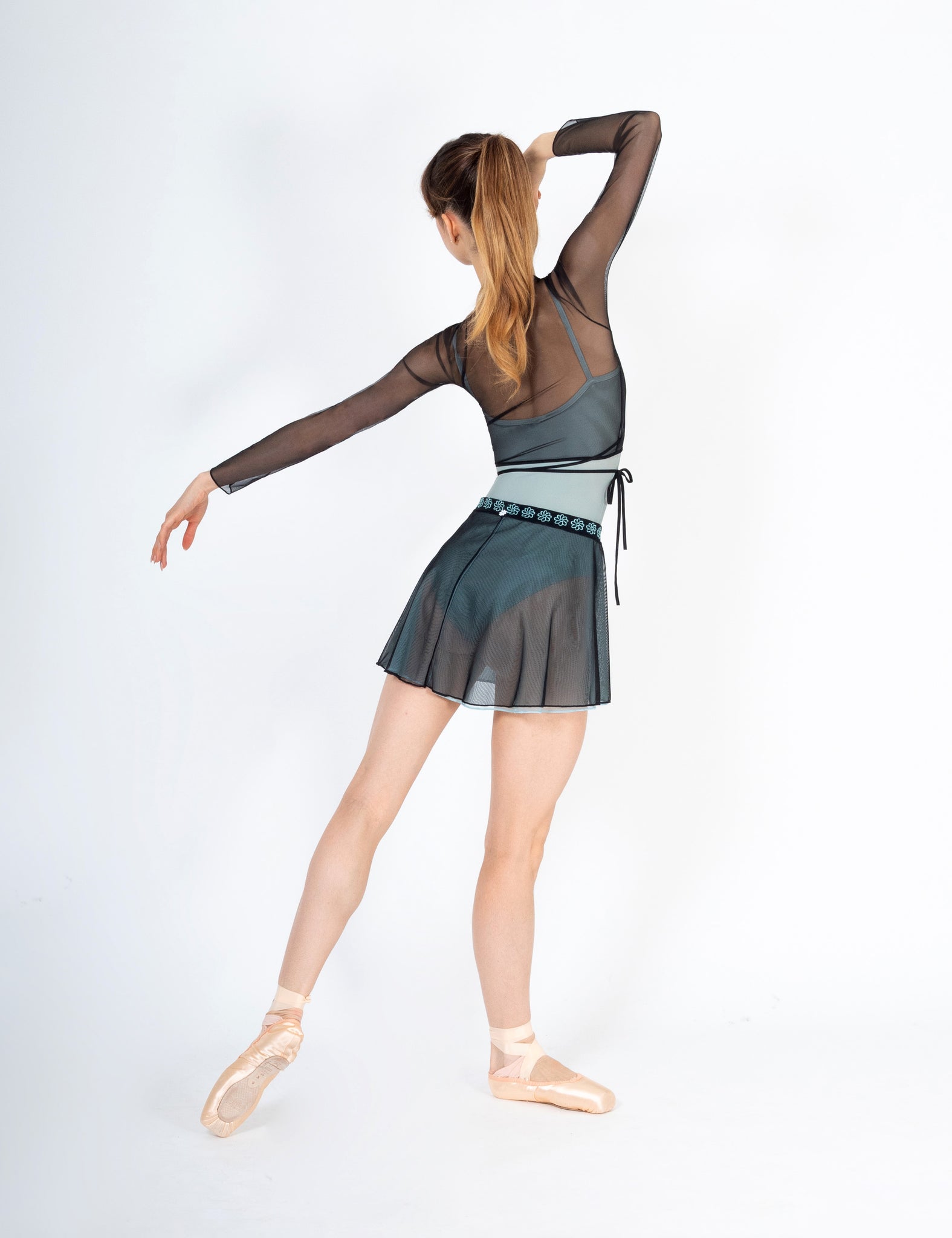 デラロミラノ クロスオーバートップ DellaLo' Milano Ballet Wrap