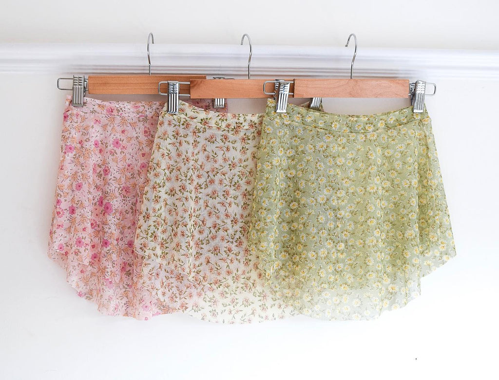 B.S.B.L ディッツィー フローラル メッシュスカート 【大人】Ditsy Floral Mesh Skirt