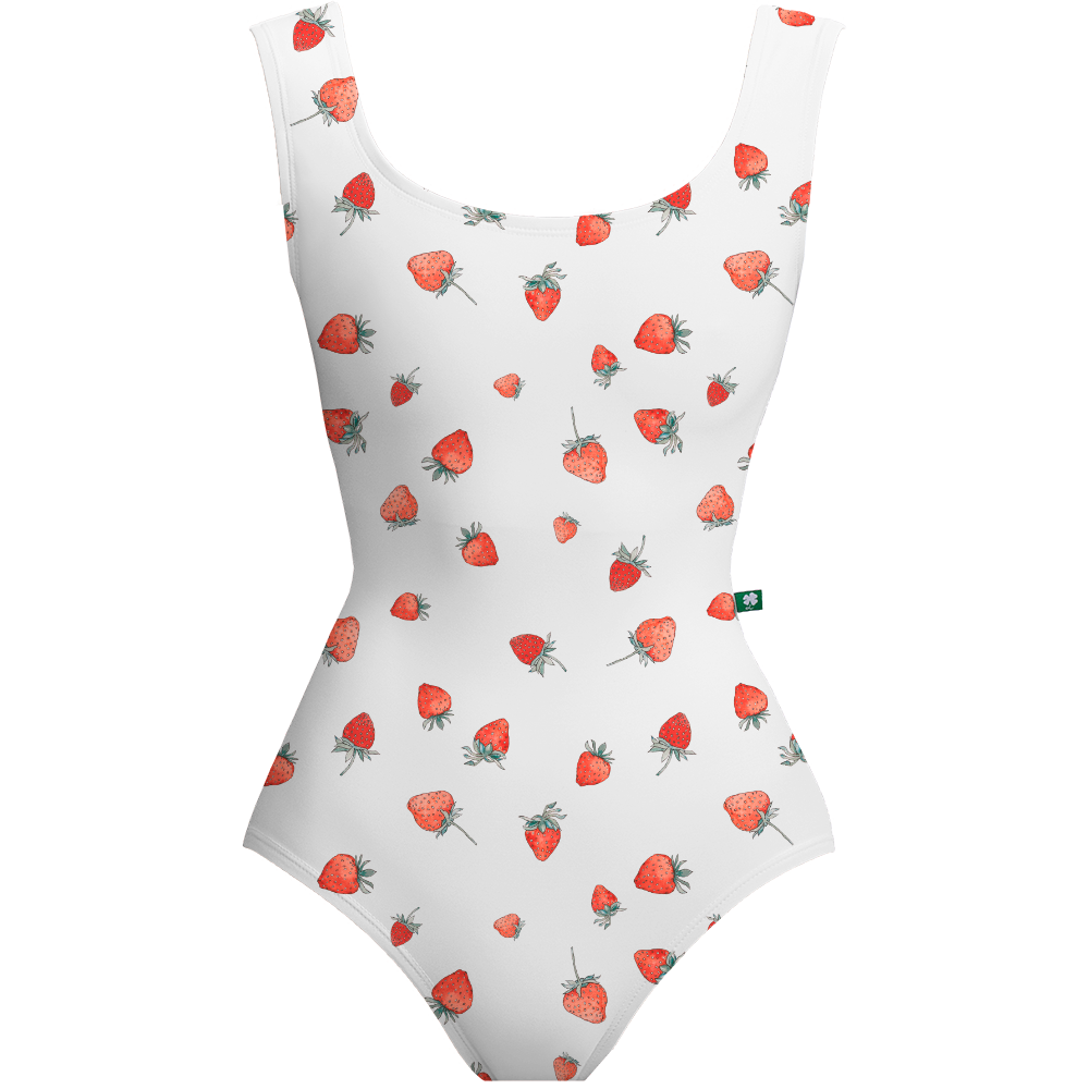 ラッキーレオ Luckyleo WHITE STRAWBERRY CRESCENT