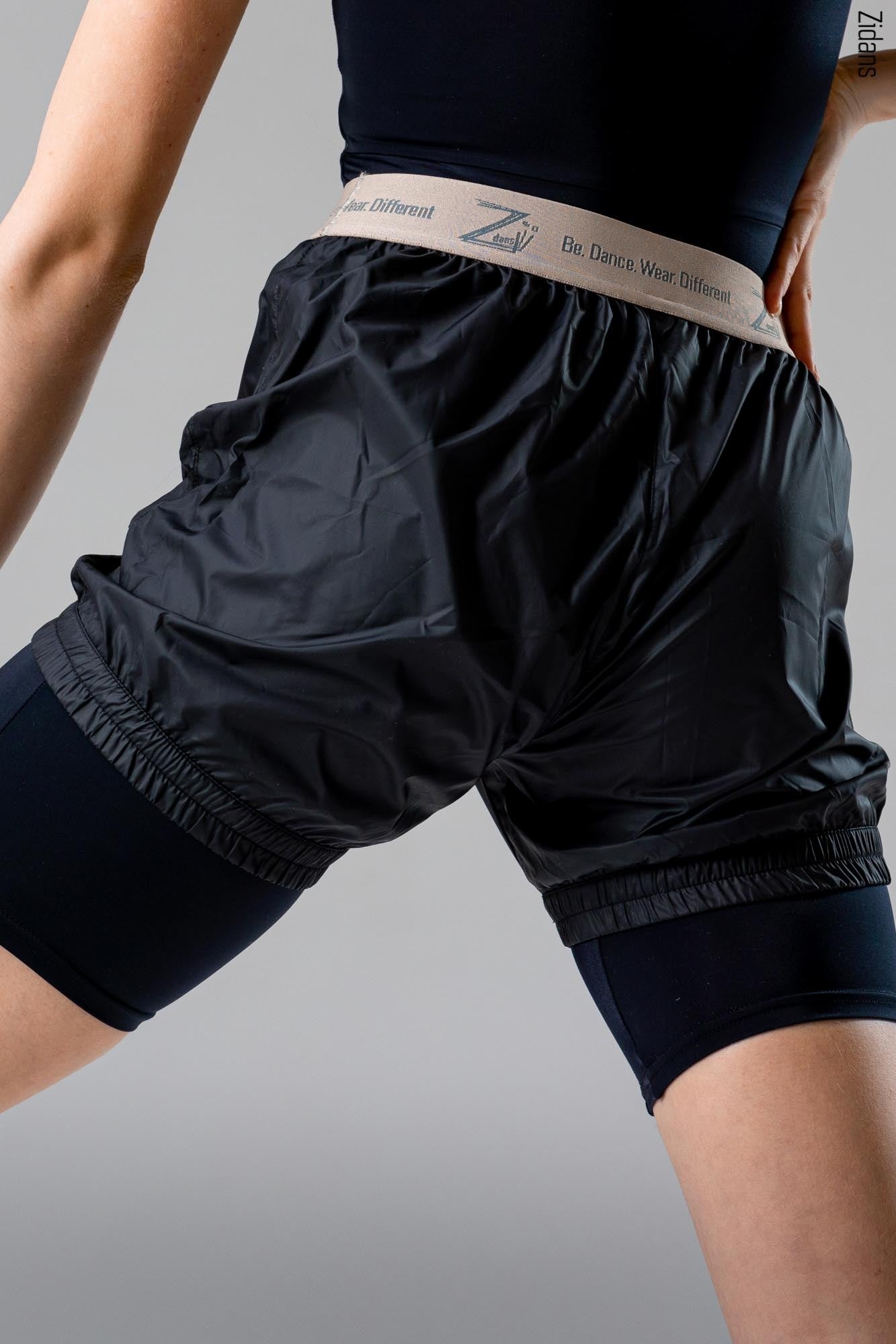 【新品/未開封】 Zidans バレエ ショーツ S グレー 青み ジダンス サウナショーツ ZIDANS Sauna Shorts – 輸入バレエ用品専門店