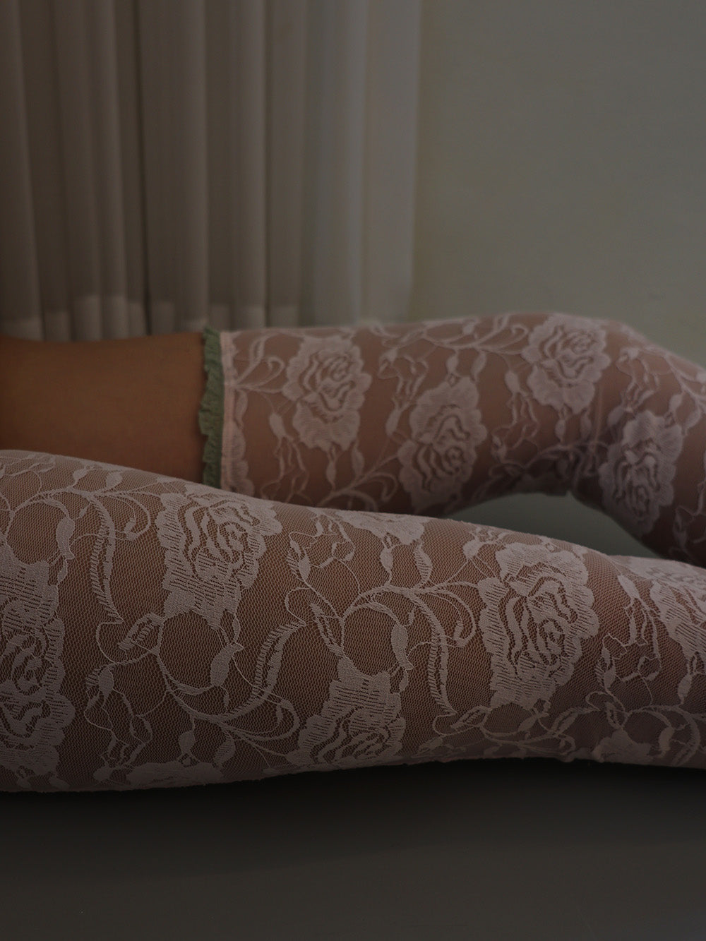 レヴダンス ロシャ レース レッグウォーマー LEVDANCE rocha lace legwarmers