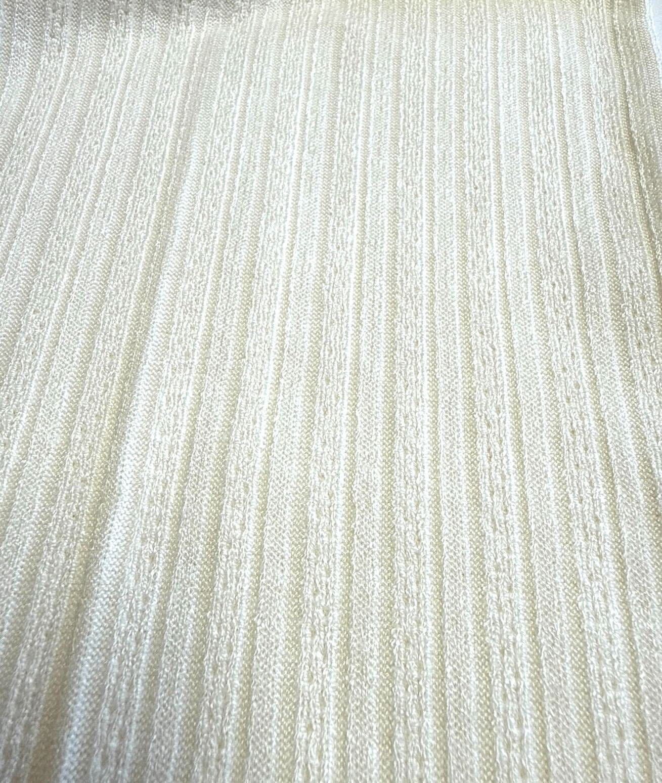 ルビアウェア ヴィカトップ【大人】RubiaWear Feather - Vika Top