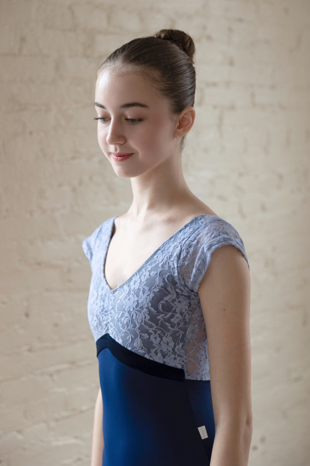 クラスイン キャップスリーブレオタード Class In NAVY VELVET INSERT CAP LEO