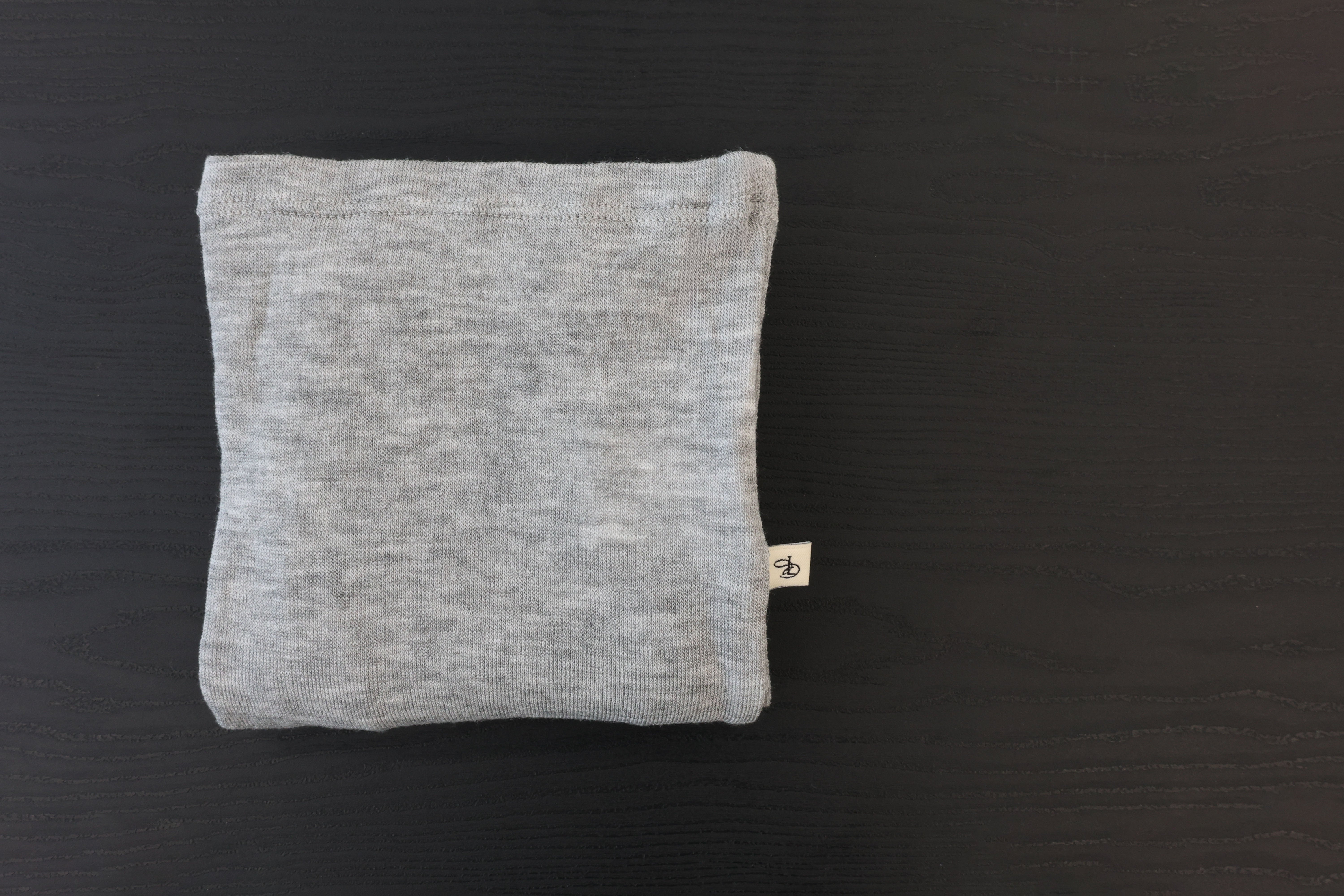 【未使用】LEVDANCE オフショルダー ウールセーター 黒＊ バレエ ダンス レヴダンス オフショルダーウールセーター ブラック LEVDANCE