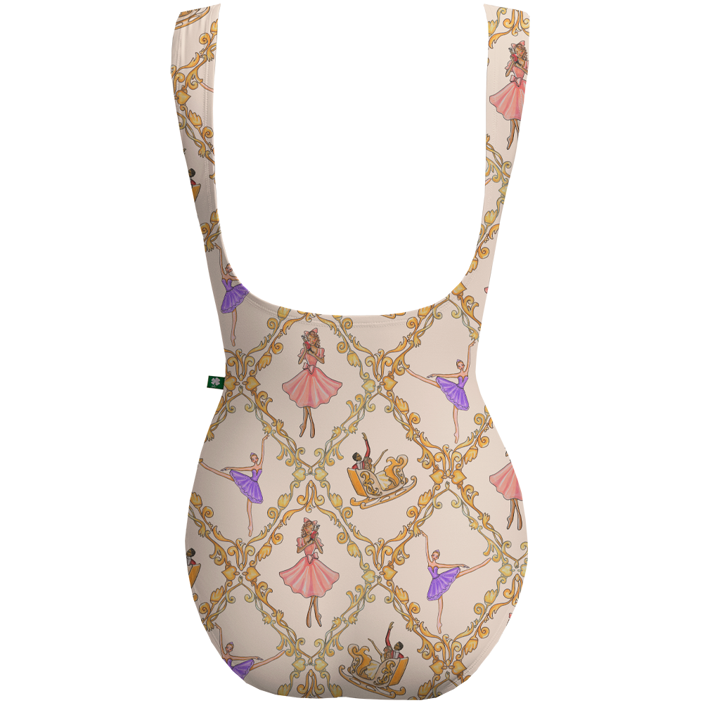 ラッキーレオ クレセント Luckyleo CREAM NUTCRACKER CURTAIN CALL CRESCENT