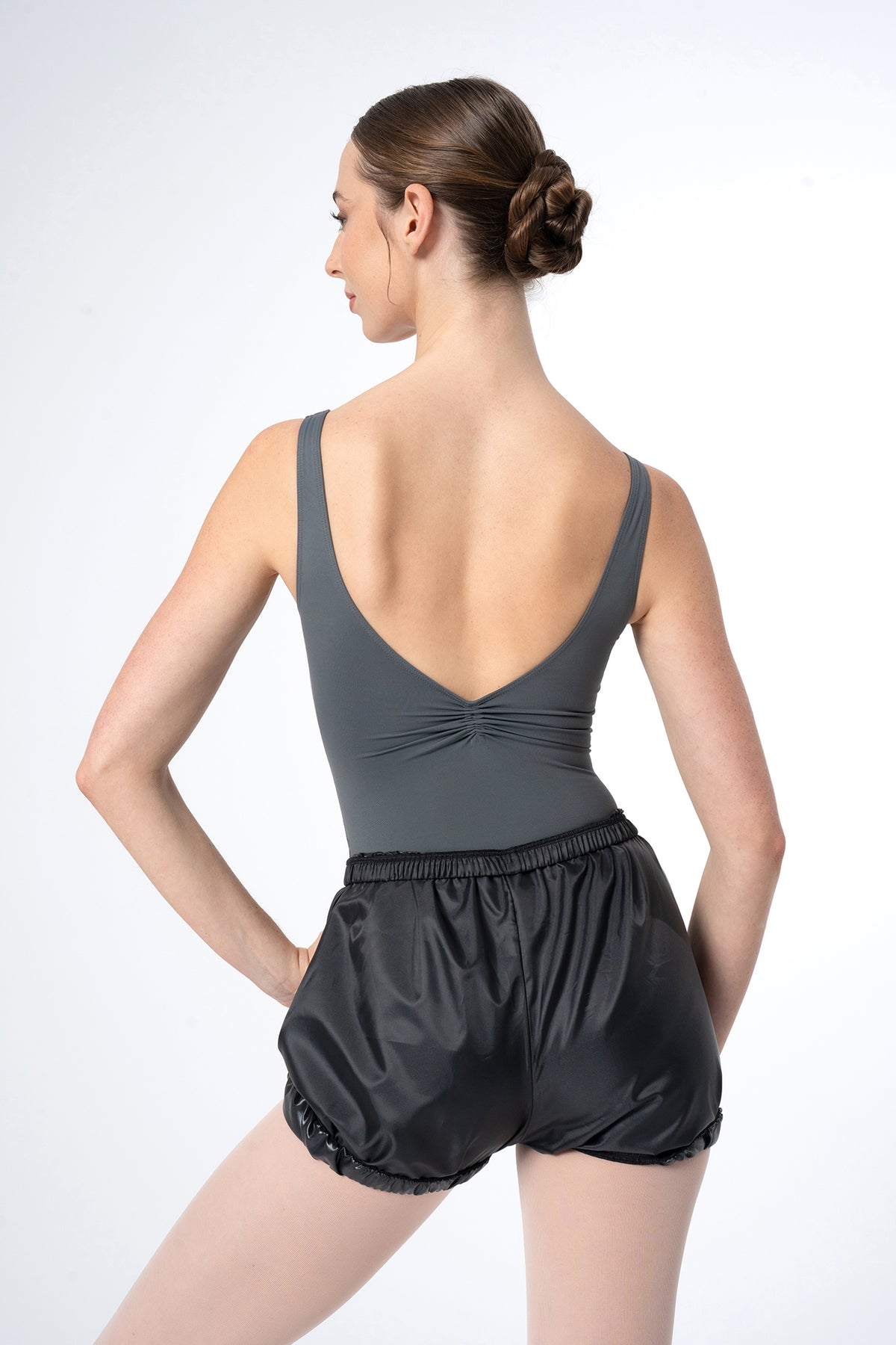 インターメッツォ ウォームアップショートパンツ  Intermezzo Ballet PAN SHORT ADEL CURT