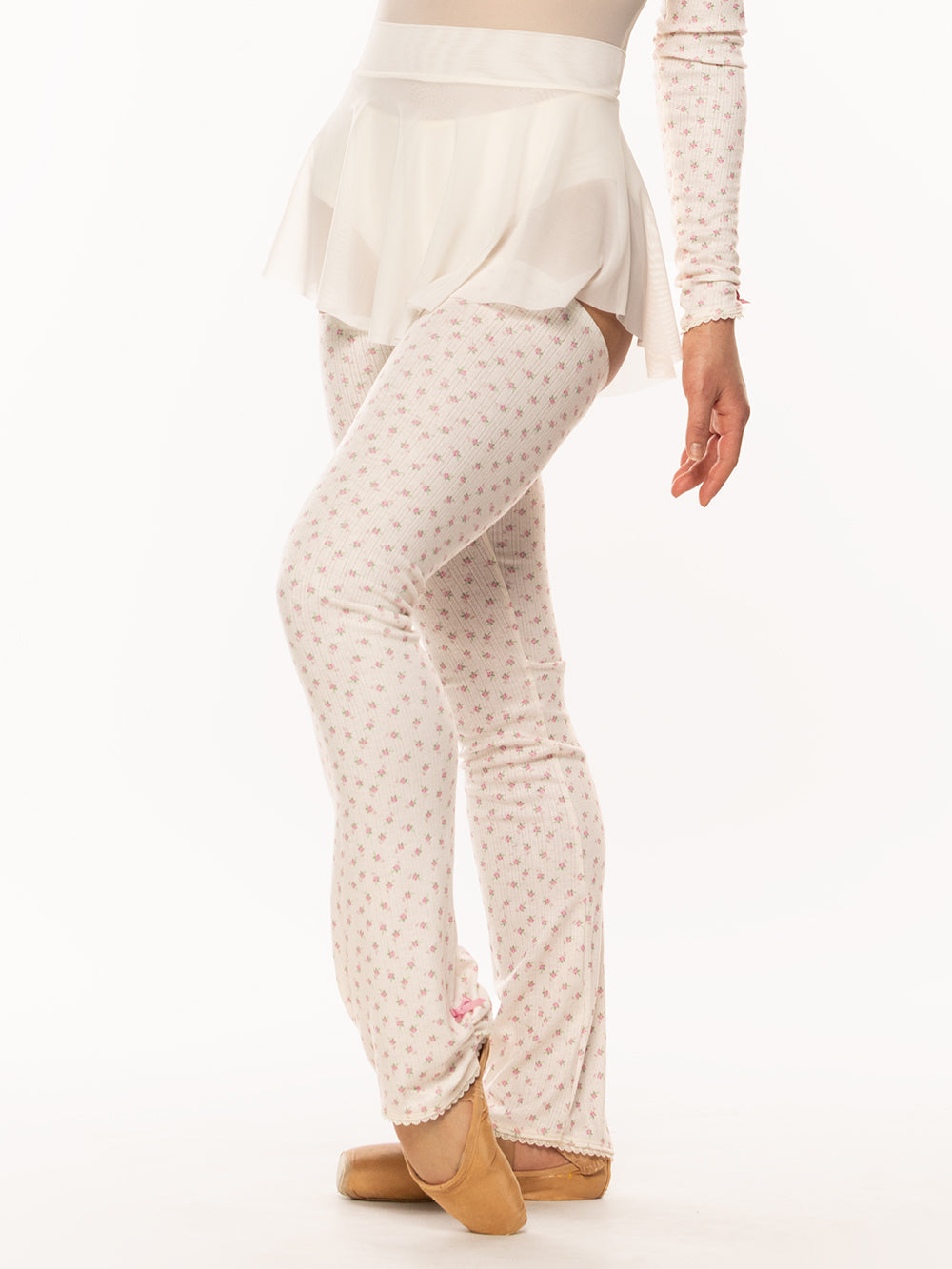 エレベダンスウェア ロングレッグウォーマー Eleve Dancewear Thigh High Leg Warmers Knit Cream Pointelle RTW