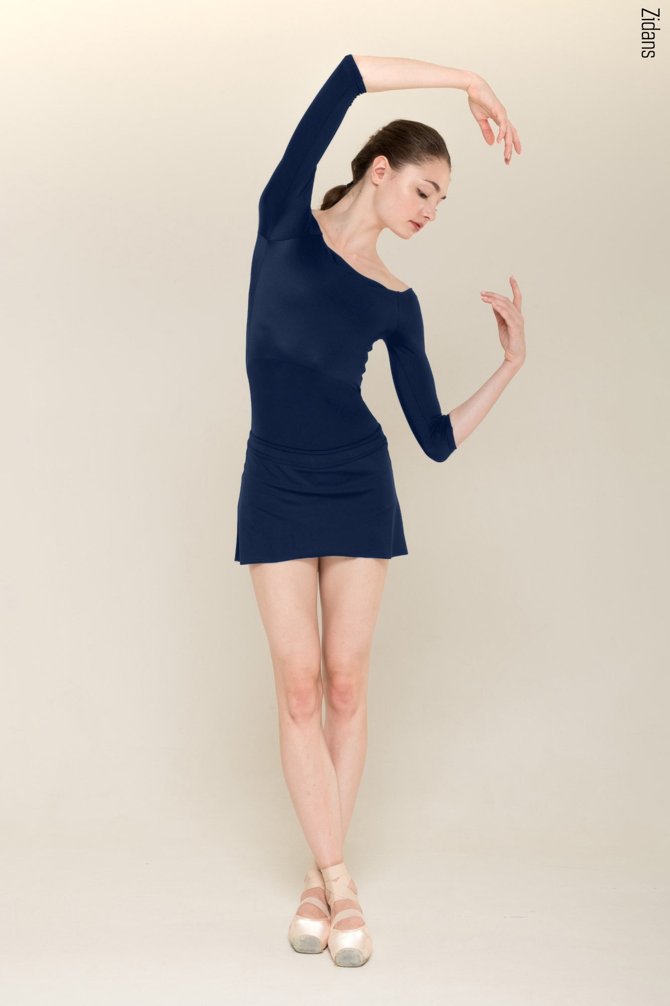 【新品/未開封】 バレエ スカート ショート丈 Zidans ジダンス スカート ZIDANS The Skirt + Shorts Stretch Grey