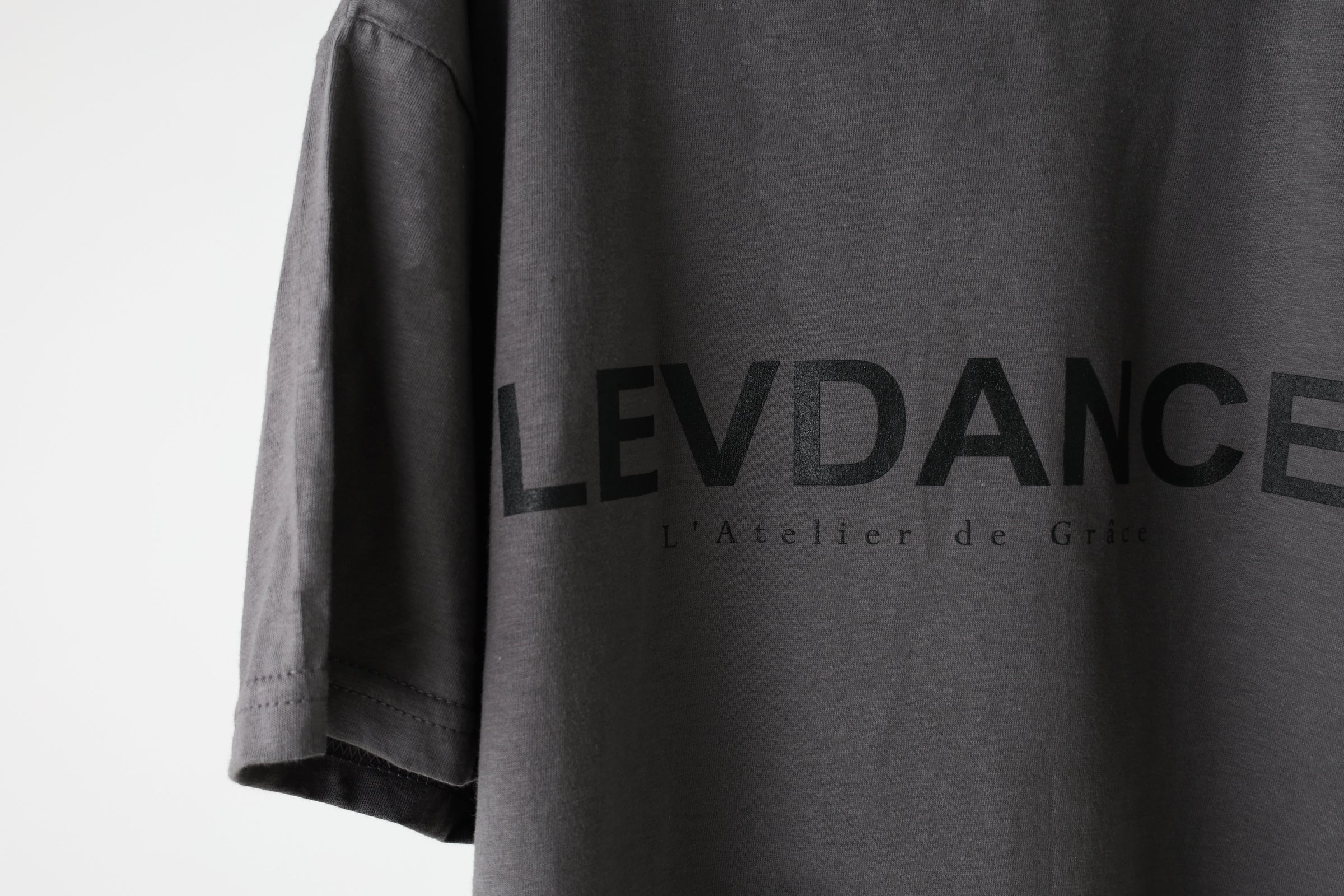 レヴダンス ベーシックＴシャツ LEVDANCE LEV basic tee