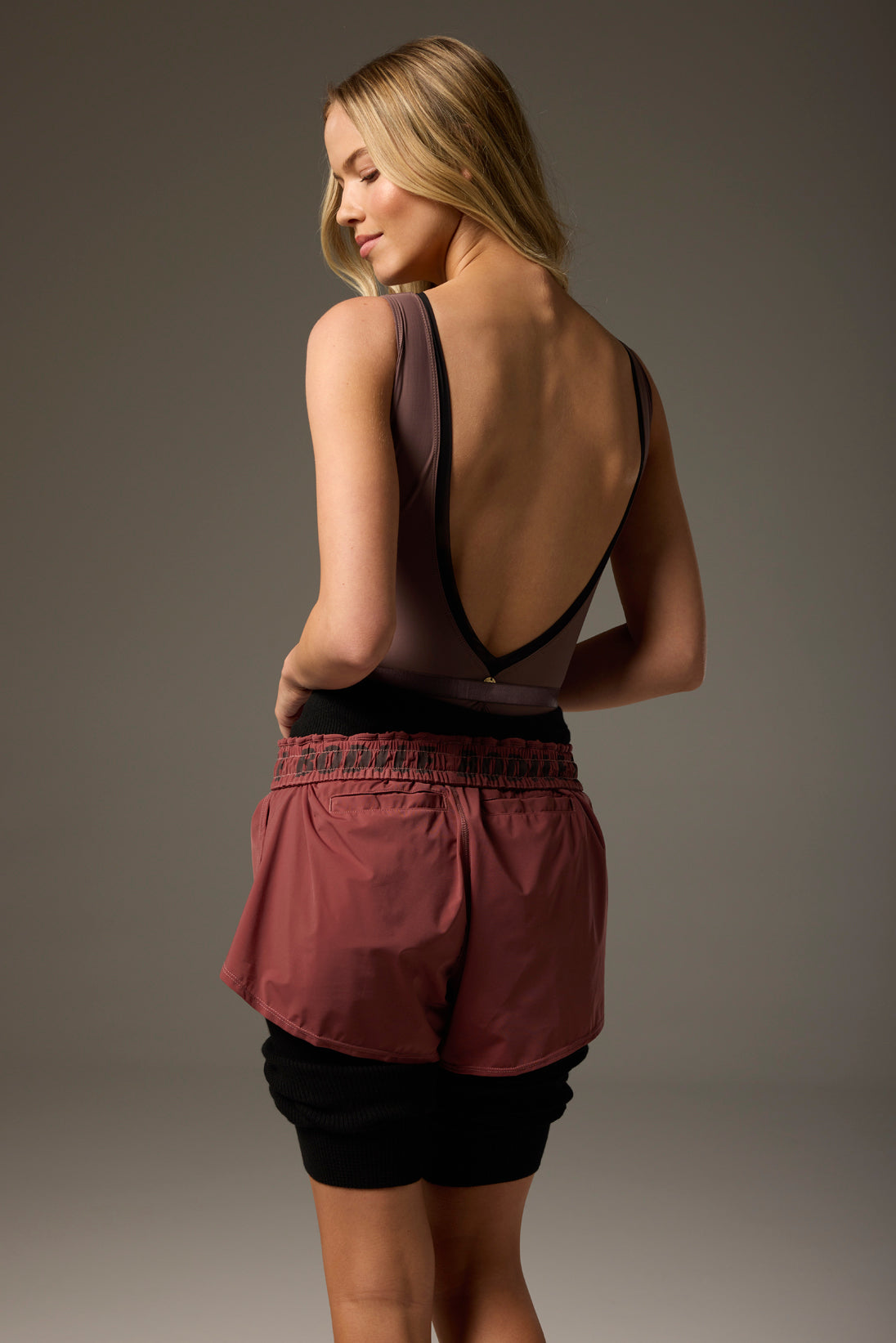 ボディール ウォームアップ パンツ BODILE LUXE WARM-UP SHORT – 輸入