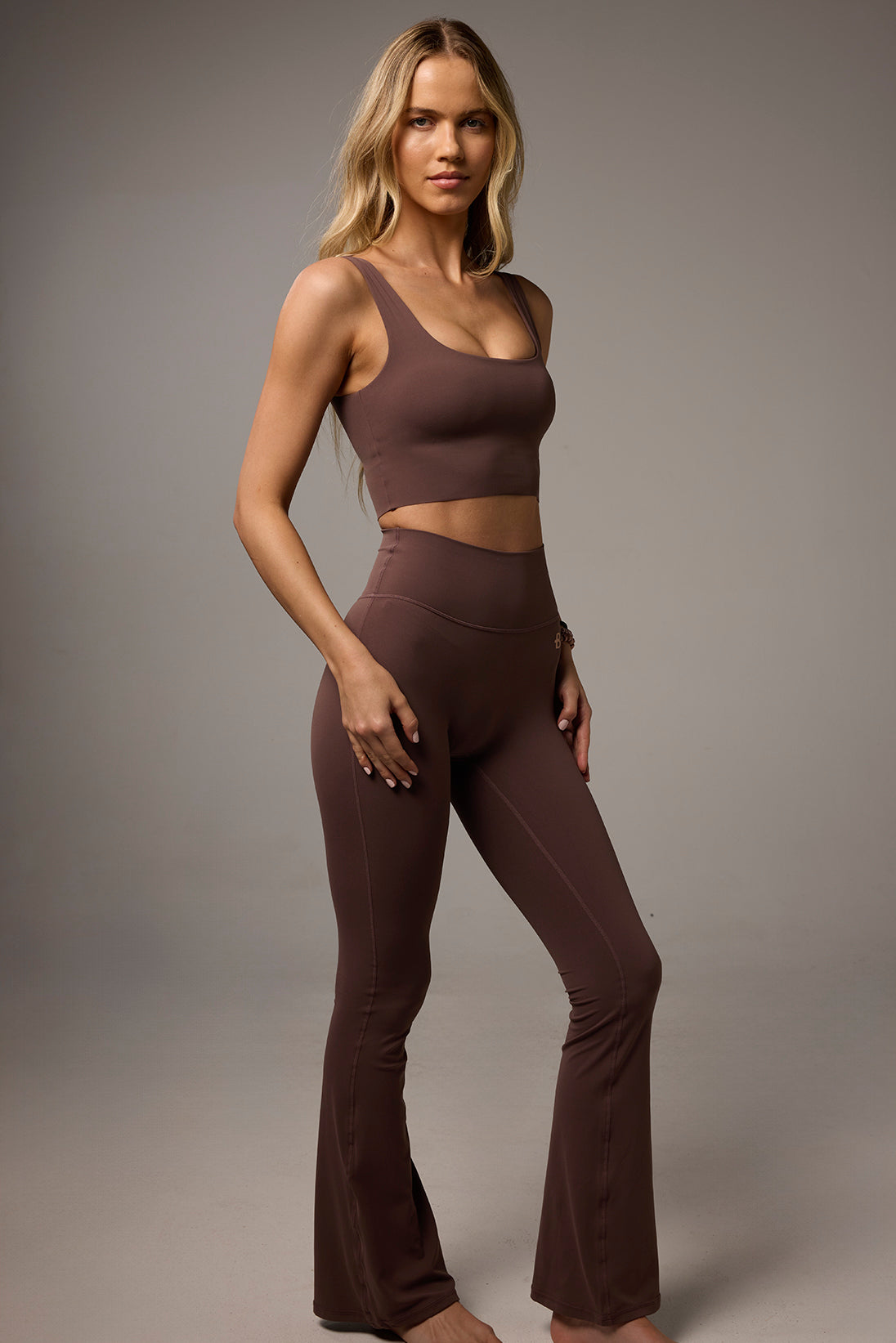 ボディール フレヤ スタジオ フレア タイツ ボディ BODILE FREYA STUDIO FLARE TIGHTS | BODY