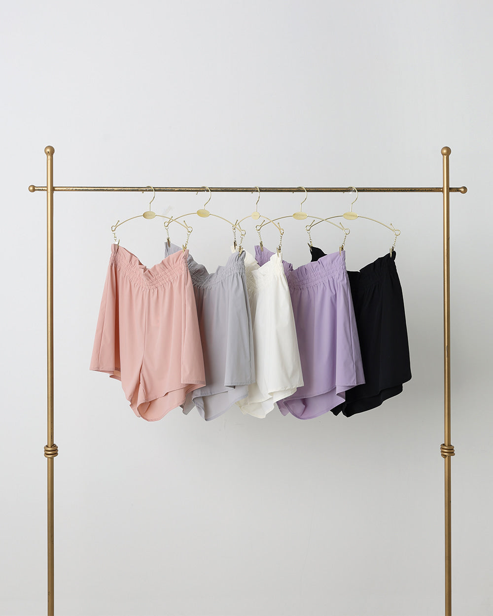 レヴダンス ショーツ LEVDANCE laura flared shorts CREAM