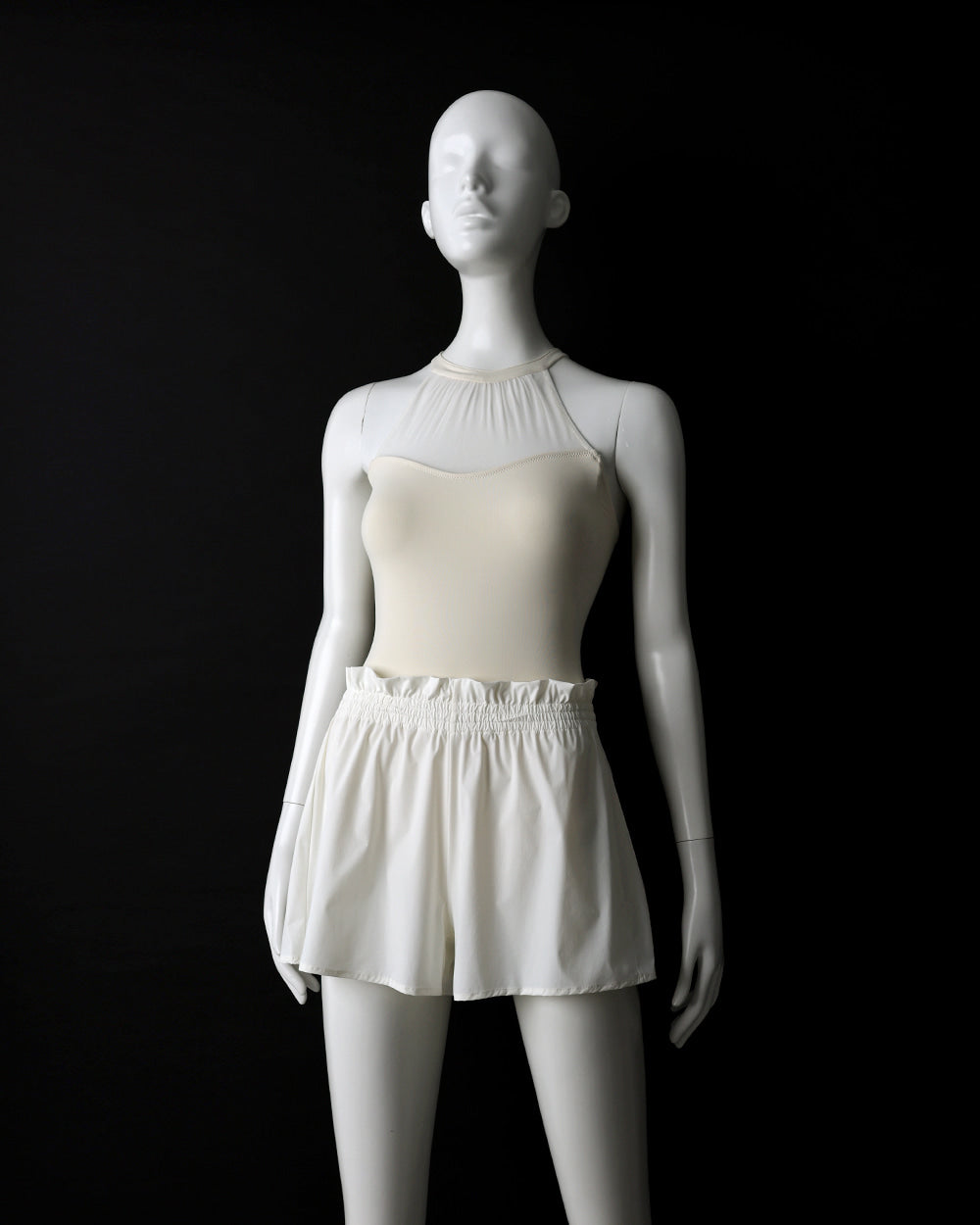 レヴダンス ショーツ LEVDANCE laura flared shorts CREAM