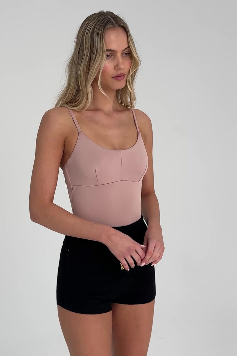 ボディール ウォームアップ ショートパンツ BODILE LUXE BOY LEG SHORT