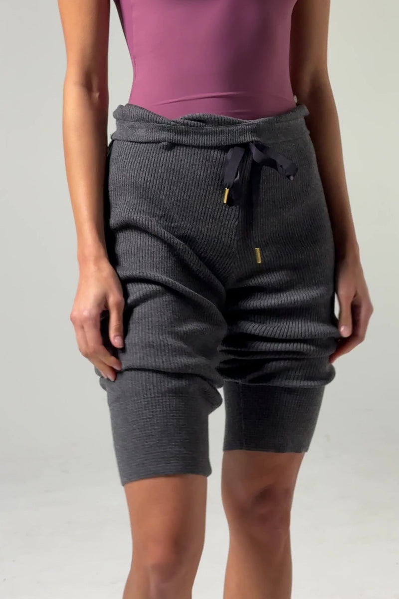 ボディール ウォームアップ パンツ BODILE LUXE WARM-UP SHORT