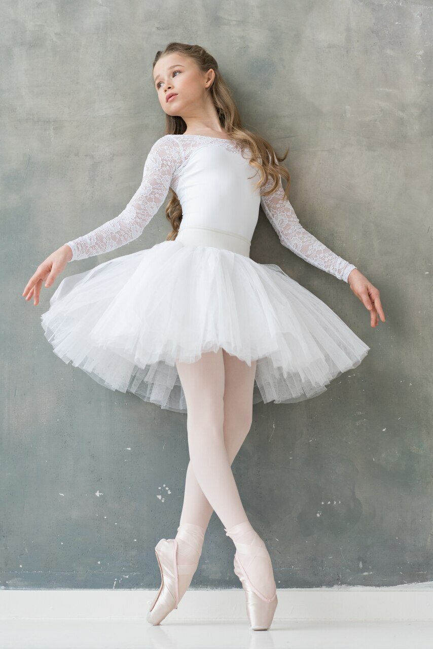 Vinzant Antoinette Lace White Leotard RTW – Elevé Dancewear