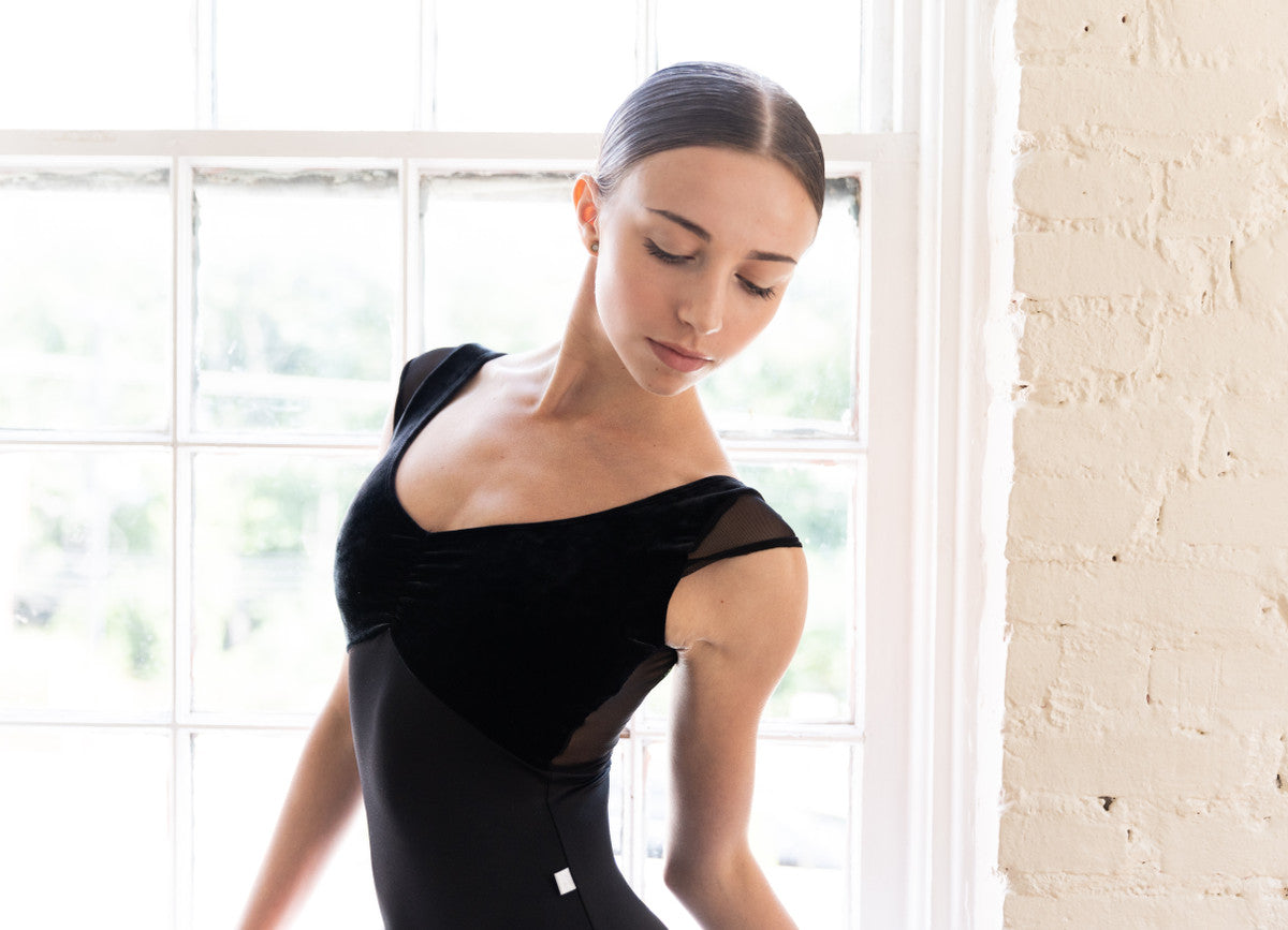 クラスイン キャップスリーブレオタードClass In BLACK VELVET CAP