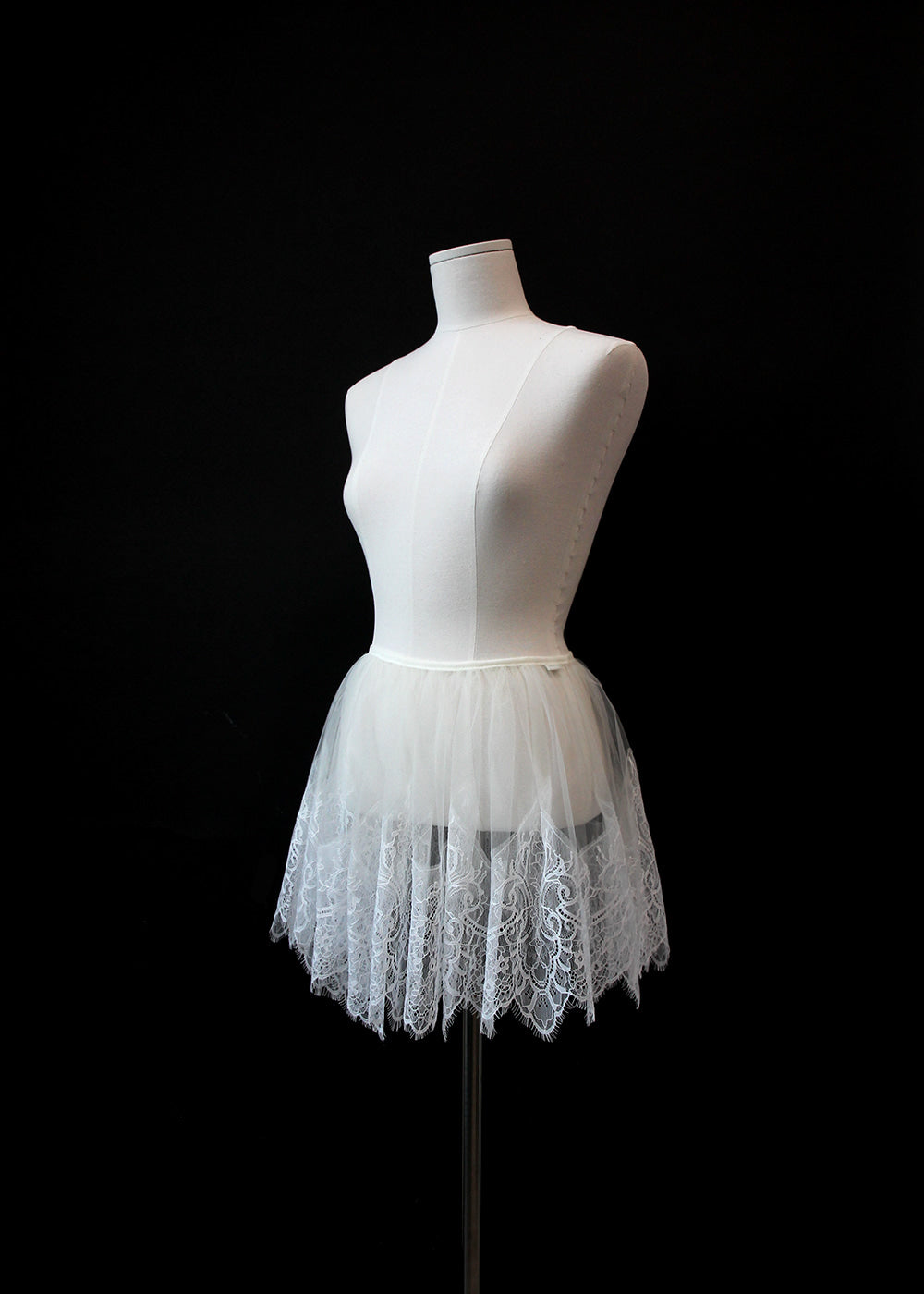 レヴダンス アンティークスカート パールホワイト（ショート/ミディ/ロング） LEVDANCE renée antique skirt PEARL WHITE