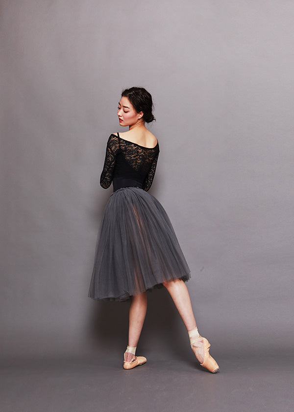 レヴダンス アデーレ オフショルダー レーストップ ブラック LEVDANCE