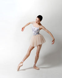 レヴダンス チャーミングなプチチュチュ グレイッシュクリーム LEVDANCE charmant petit tutu GREYISH CREAM